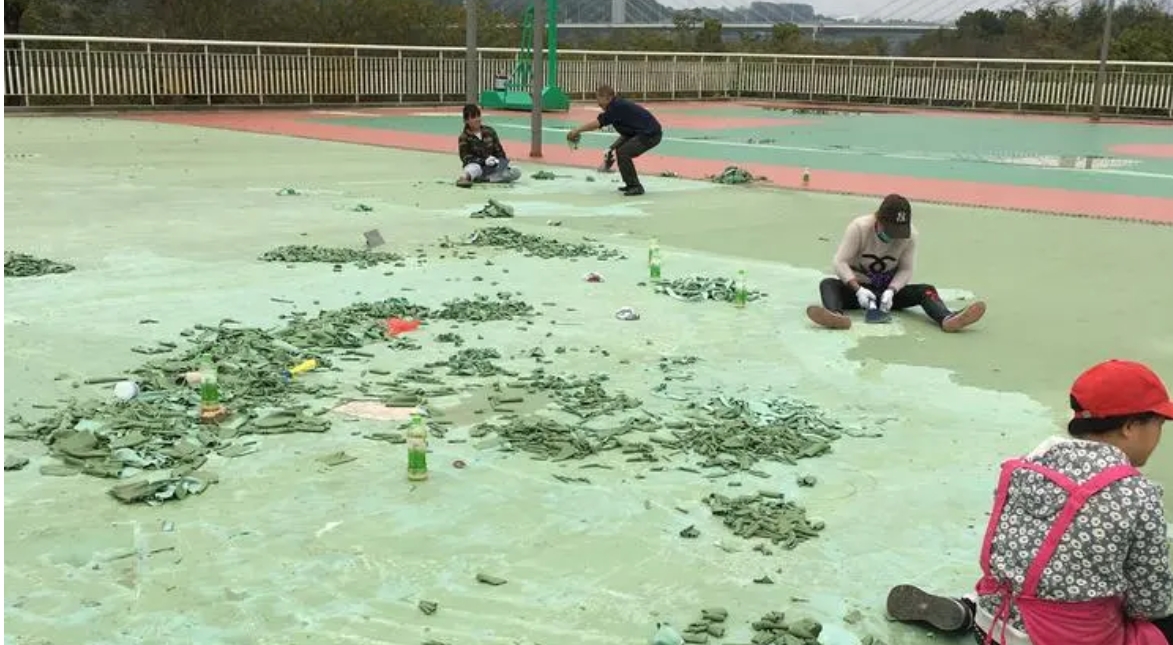 人工鏟除矽PU籃球場 人工鏟除矽PU籃球場